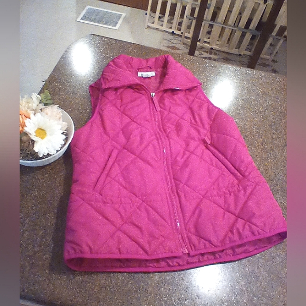 Women's Liz Claiborne Pink Winter Vest,Size M
